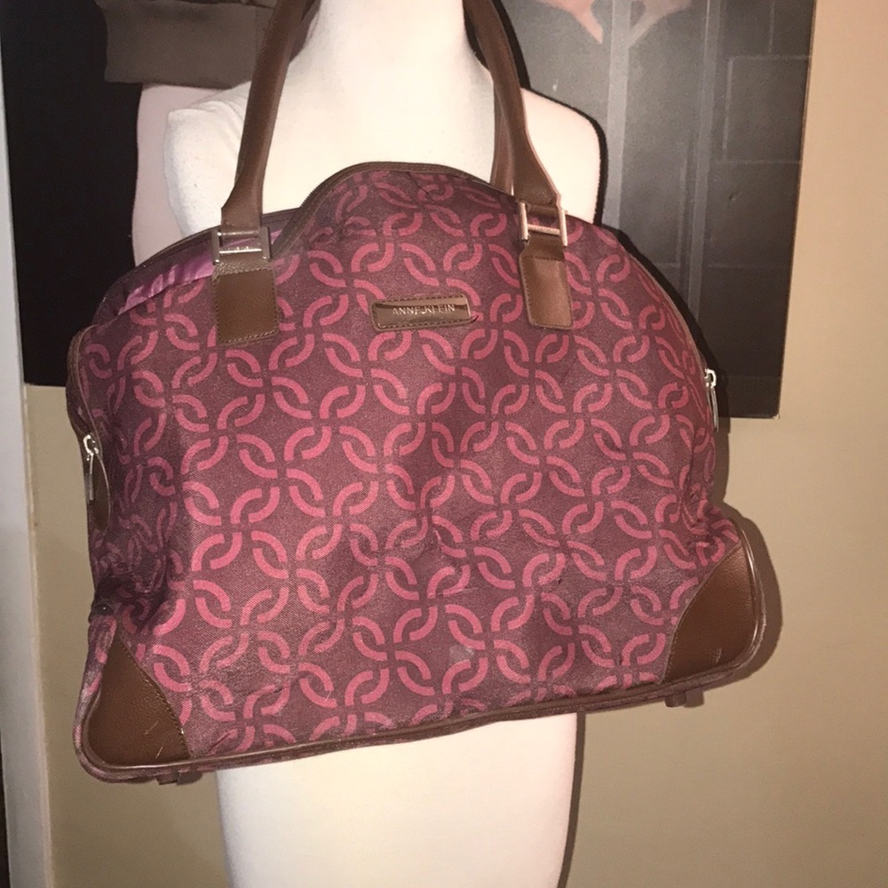 Carry on tote